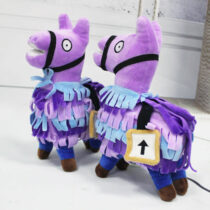 Alpaca plush toy